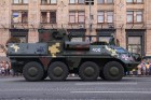 Ar grandiozu militāro parādi Kijevā atzīmē Ukrainas neatkarības dienu 73