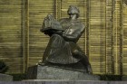 Zelta vārti ir unikāls Jaroslava Gudrā laiku arhitektūras piemineklis Kijevā 12