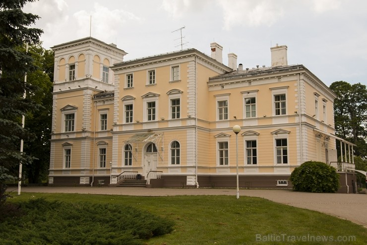 Igates pils un tās gleznainā apkārtne ir ideāls brīvdienu galamērķis, pieturvieta apceļojot Vidzemi, kā arī piemērota vieta svinībām - romantiskām kāz Igates pils un tās gleznainā apkārtne ir ideāls brīvdienu galamērķis, pieturvieta apceļojot Vidzemi, kā arī piemērota vieta svinībām - romantiskām kāz 182912