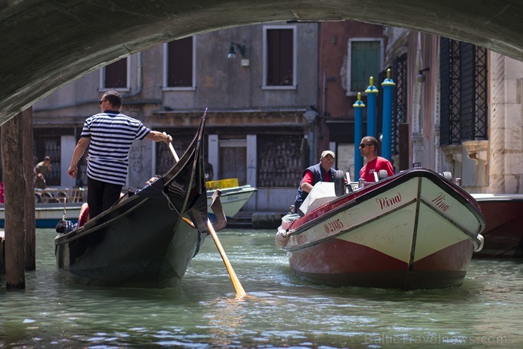 Travelnews.lv sadarbībā ar tūropeatoru Novatours vēro ūdens transporta līdzekļu dažādību Venēcijā 182992