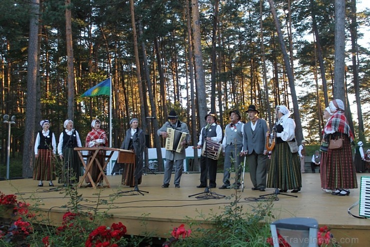 5. Saulkrastu folkloras festivāls «Pa saulei» pulcēja folkloristus no visas Latvijas 183276