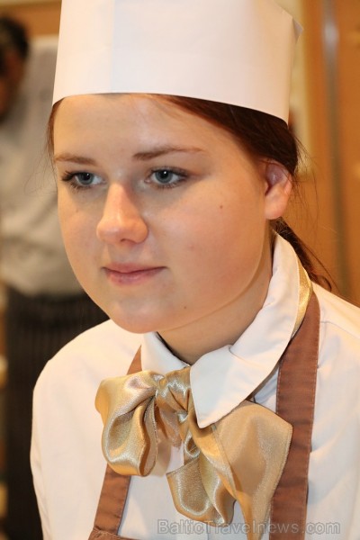 Ķīpsalā gardēži, pavāri un pārtikas ražotāji pulcējas izstādē «Riga Food 2016» 183436