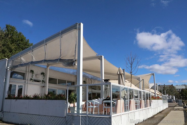 Rīgas restorāns «Aqua Luna restaurant & bar» piedāvā burvīgu panorāmas skatu 184252