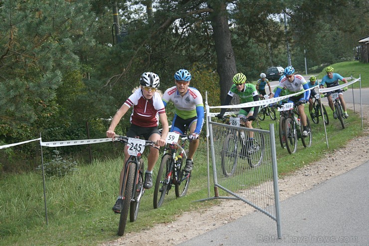 Svētdien Ikšķilē noslēdzās aizraujošā SEB MTB kalnu riteņbraukšanas sezona