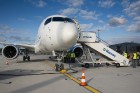 Starptautiskajā lidostā «Rīga» lidsabiedrība airBaltic prezentē Bombardier ražoto «CS300» lidmašīnu 14