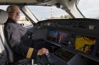 Starptautiskajā lidostā «Rīga» lidsabiedrība airBaltic prezentē Bombardier ražoto «CS300» lidmašīnu 27