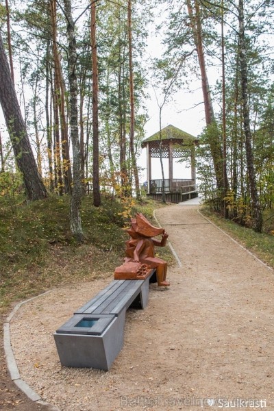 Saulkrastu Baltajā kāpā atklāj jaunus vides objektus