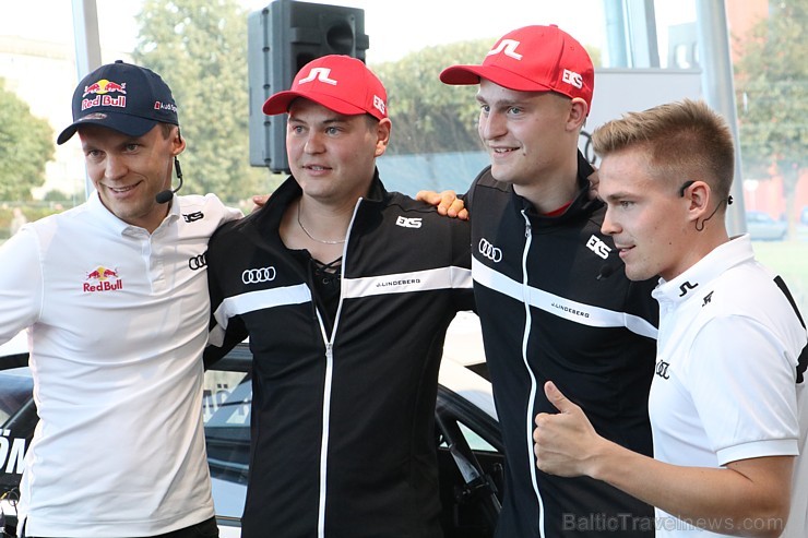 FIA pasaules rallijkrosa čempionāta līderis Matiass Ekstroms tiekas ar Audi faniem Latvijā 185399