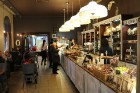 Par Travelnews.lv spēka devu rūpējās Vecrīgas kafejnīca «Rienzi» 38