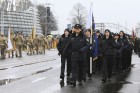 Ar militāru parādi Latvijas un sabiedroto bruņotie spēki godina Latvijas valsts izveidošanu 17