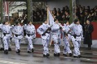 Ar militāru parādi Latvijas un sabiedroto bruņotie spēki godina Latvijas valsts izveidošanu 32