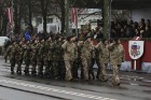 Ar militāru parādi Latvijas un sabiedroto bruņotie spēki godina Latvijas valsts izveidošanu 39