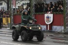 Ar militāru parādi Latvijas un sabiedroto bruņotie spēki godina Latvijas valsts izveidošanu 68