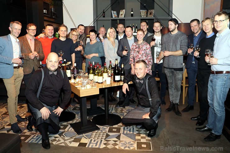 Rīgā 17.11.2016 ir oficiāli atvēries jauns restorāns ar vīna kompetenci, akvāriju un labu ēdienu - «Moltto» 188204