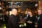 Rīgā 17.11.2016 ir oficiāli atvēries jauns restorāns ar vīna kompetenci, akvāriju un labu ēdienu - «Moltto» 66