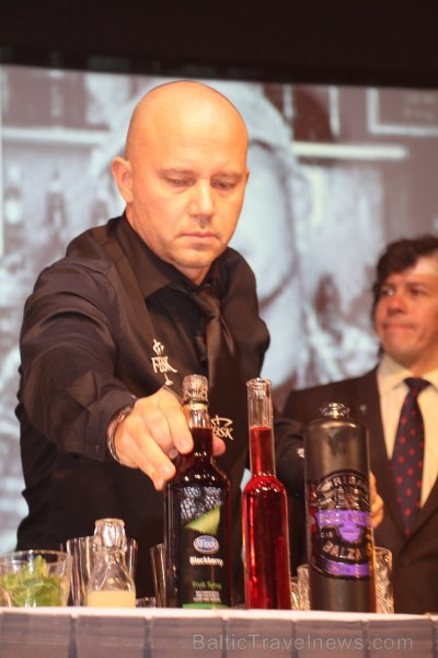 Starptautiskais bārmeņu konkurss «Riga Black Balsam Global Cocktail Challenge 2016» 24.11.2016 pulcē gandrīz 50 dalībniekus no 19 valstīm 188577