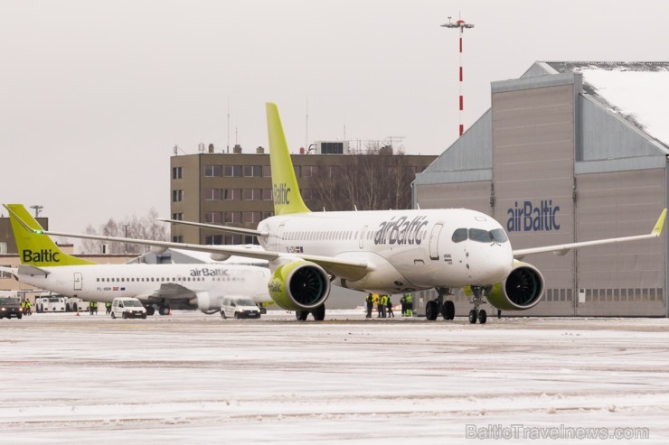 Rīga. Šodien, 2016.gada 30.novembrī Latvijas lidsabiedrība airBaltic Rīgā sagaidīja pasaulē pirmo Bombardier CS300 lidmašīnu. 188867