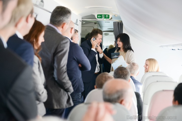 AirBaltic veic pirmo demo lidojumu virs latvijas ar jauno Bombardier CS300 lidmašīnu 189181