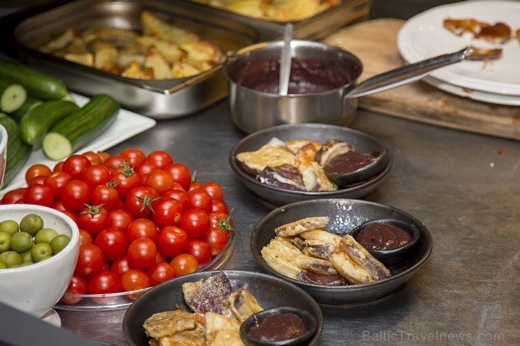 Grieķijas viesnīcu ķēde «Aldemar Resorts» un tūroperators «Tez Tour» atklāj gastronomiskos noslēpumus Grieķijas viesnīcu ķēde «Aldemar Resorts» un tūroperators «Tez Tour» atklāj gastronomiskos noslēpumus 189687
