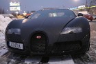Vairāk nekā vienu miljonu vērtais «Bugatti Veyron» nespēj iziet tehnisko apskati Rīgā, jo šīm vairāk nekā 1000 zirgspēku jaudīgajam modelim no ražotāj 1