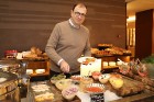 Tūrisma firmas «Baltic Travel Group» vadītājs izbauda «Four Seasons Hotel Moscow» lepnās brokastis 21