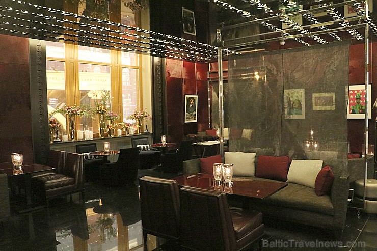 Tūrisma firmas «Baltic Travel Group» vadītājs izbauda «Four Seasons Hotel Moscow» lrestorāna un bāra piedāvājumu 190138