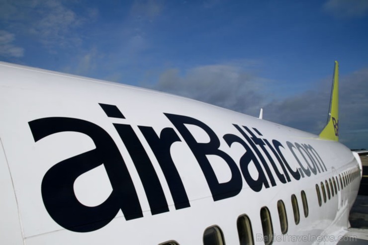 Rīgā ierodās «airBaltic» pasažiere, uzstādot jaunu rekordu - 5390000 apkalpotu klientu 190730