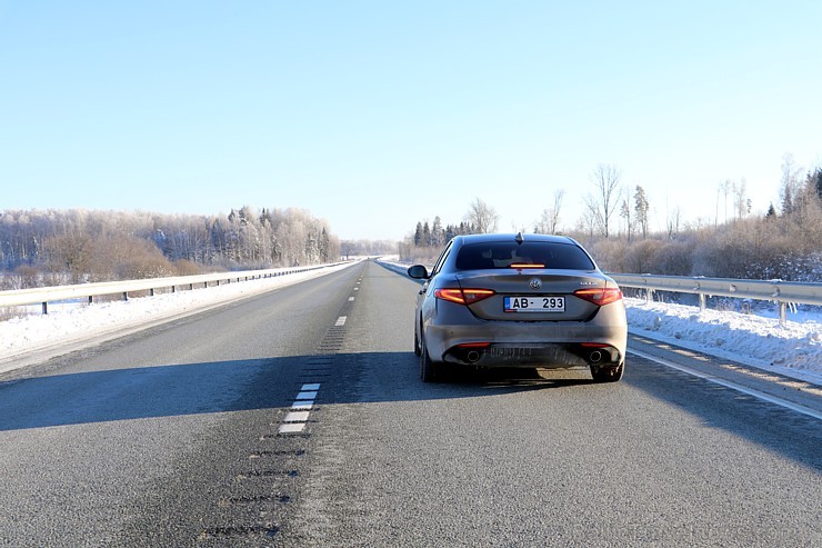 Travelnews.lv redakcija 3 dienas apceļo Vidzemi ar jauno Alfa Romeo Giulia 2.2 180 MJet AT Super Travelnews.lv redakcija 3 dienas apceļo Vidzemi ar jauno Alfa Romeo Giulia 2.2 180 MJet AT Super 191095