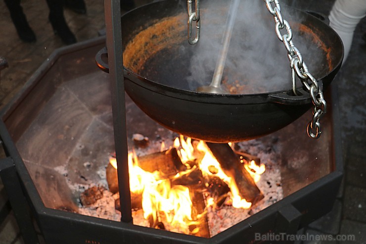 Pirmo reizi Rīgā norisinās īpašs gastronomisks pasākums – Rīgas ielu ēdiena festivāls «Stāsts: Ziema» Pirmo reizi Rīgā norisinās īpašs gastronomisks pasākums – Rīgas ielu ēdiena festivāls «Stāsts: Ziema» 191228