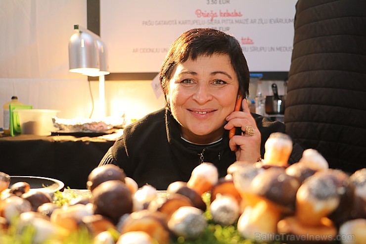 Pirmo reizi Rīgā norisinās īpašs gastronomisks pasākums – Rīgas ielu ēdiena festivāls «Stāsts: Ziema» Pirmo reizi Rīgā norisinās īpašs gastronomisks pasākums – Rīgas ielu ēdiena festivāls «Stāsts: Ziema» 191239
