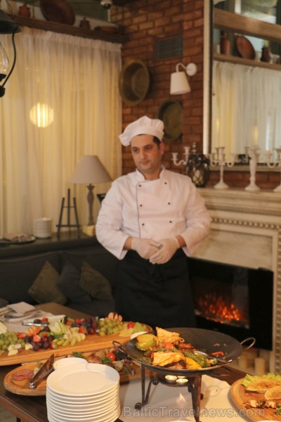 Jūrmalā omulīgā atmosfērā atver jaunu azerbaidžāņu virtuves restorānu «Centrs Jūrmala» 191301