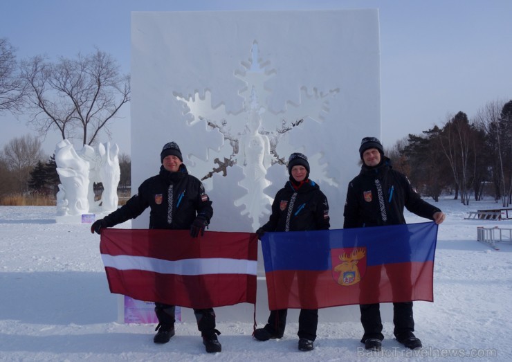Jelgavas komandas “Sniega sirds” iegūst sudrabu sniega skulptūru čempionātā Harbinā 191563