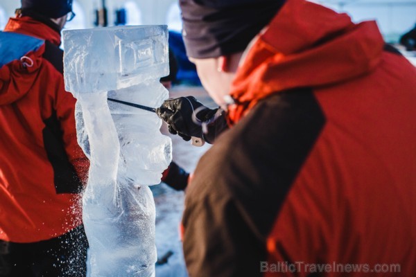 Jelgavā jau tapušas pirmās 30 ledus skulptūras. Dodies no 2017. gada 10. - 12. februārim uz Jelgavu! 192329