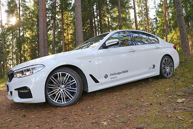 Travelnews.lv redakcija apceļo Vidzemi ar jauno BMW 530d XDrive 194191
