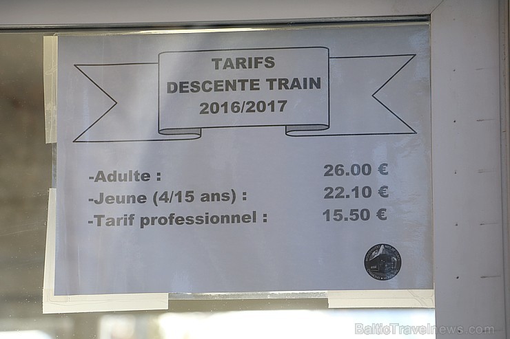 Travelnews.lv ar kalnu vilcienu dodas apskatīt Francijas lielāko Alpu ledāju. Atbalsta: Club Med Travelnews.lv ar kalnu vilcienu dodas apskatīt Francijas lielāko Alpu ledāju. Atbalsta: Club Med 194468