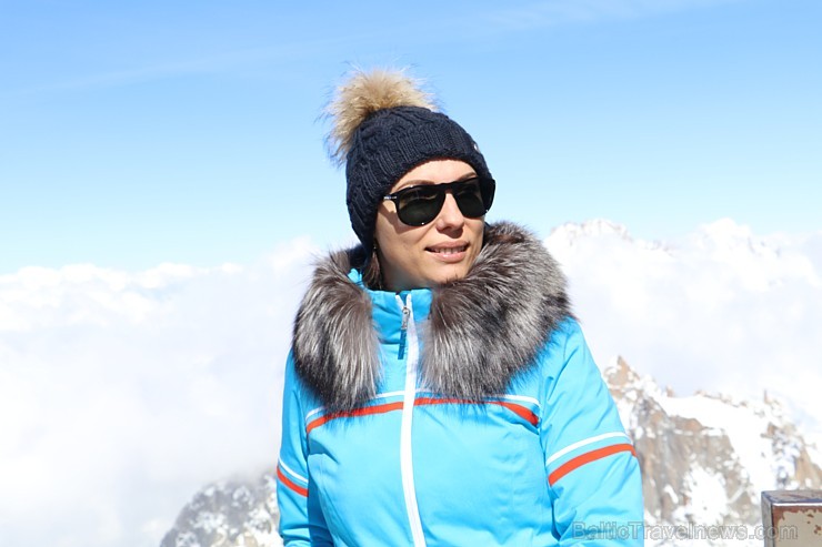Travelnews.lv redakcija apmeklē 3 842 metru augsto Alpu virsotni «Aiguille du Midi». Atbalsta: Club Med 194590