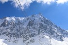 Travelnews.lv redakcija apmeklē 3 842 metru augsto Alpu virsotni «Aiguille du Midi». Atbalsta: Club Med 1