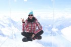 Travelnews.lv redakcija apmeklē 3 842 metru augsto Alpu virsotni «Aiguille du Midi». Atbalsta: Club Med 15