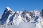 Travelnews.lv redakcija apmeklē 3 842 metru augsto Alpu virsotni «Aiguille du Midi». Atbalsta: Club Med 26