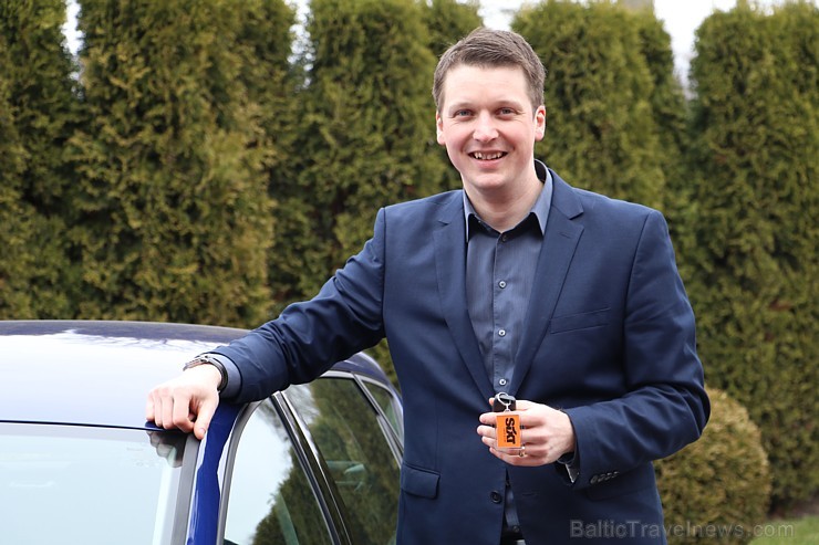 Auto noma «Sixt» turpina izaugsmi Latvijā un Baltijā ar jaunām SEAT zīmola automašīnām 194640
