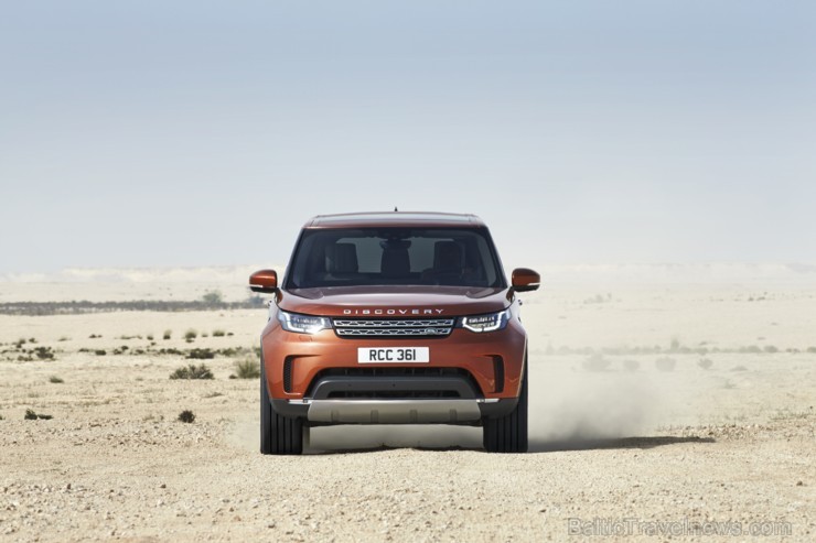Jaunais Land Rover Discovery pieejams arī Latvijā 194741