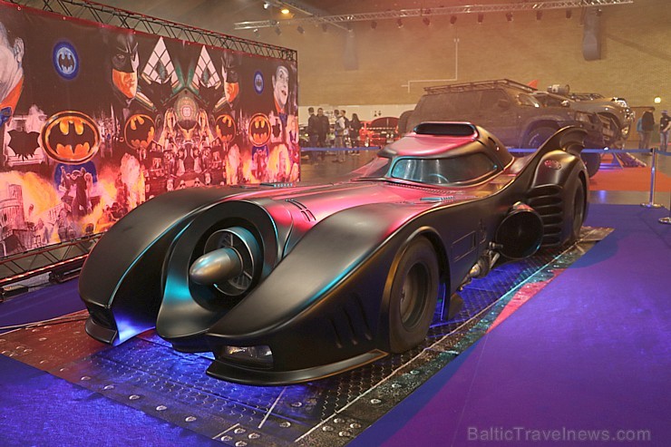 Ķīpsalas izstādē «Auto 2017» prezentējas miljonu vērtais Betmena auto 194822