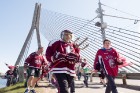 Hokeja fanu mājā Ķīpsalā aktīvi tiek atbalstīta Latvijas hokeja izlase 66