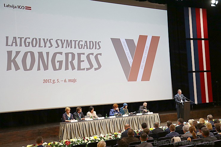 Latgales vēstniecībā GORS izskan pirmās dienas «Latgolys symtgadis kongress», Rēzeknē 5.05.2017 196745