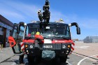Starptautiskā lidosta «Rīga» iepazīstina tūrisma profesionāļus ar ugunsdzēsējiem 16