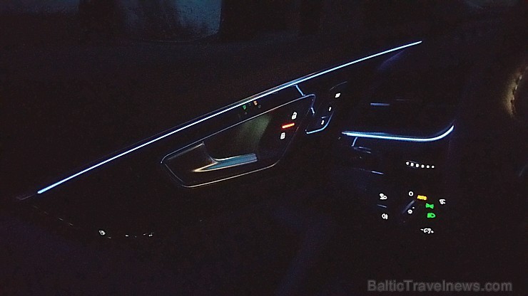 Travelnews.lv redakcija ar jauno un jaudīgo «Audi Q7 e-tron» apceļo Vidzemi 197274