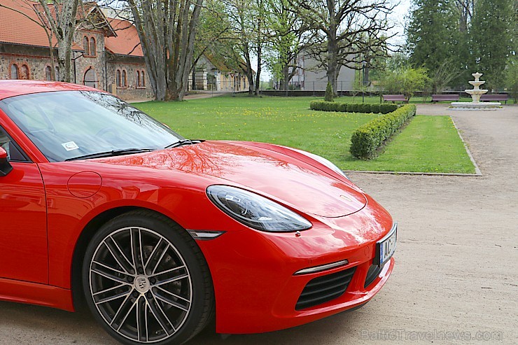 Travelnews.lv redakcija izbrauc «Porsche Road Tour» ar 8 spēkratiem un izbauda Vidzemes pavasari Travelnews.lv redakcija izbrauc «Porsche Road Tour» ar 8 spēkratiem un izbauda Vidzemes pavasari 197715
