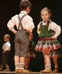 Ogres bērnu un jauniešu deju studija «Pīlādzītis» dejo pavasara koncertā 5