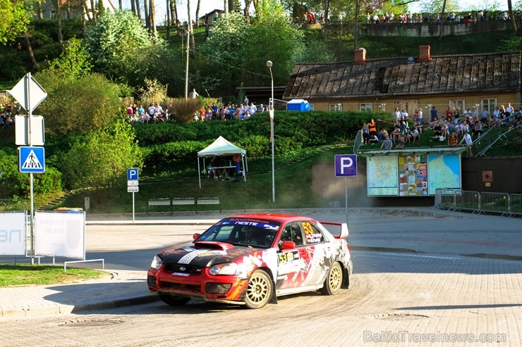 Talsu rallijā «putekļi pa gaisu», uzvarētājus šķir tikai 0,74 sekundes |
Foto autors: Gatis Smudzis Talsu rallijā «putekļi pa gaisu», uzvarētājus šķir tikai 0,74 sekundes |
Foto autors: Gatis Smudzis 197976
