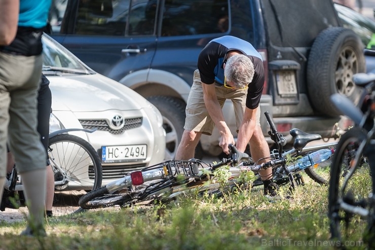 Ar velobraucienu «Ieriteņo vasarā» Smiltenes novadā atklāta aktīvā tūrisma sezona 198052